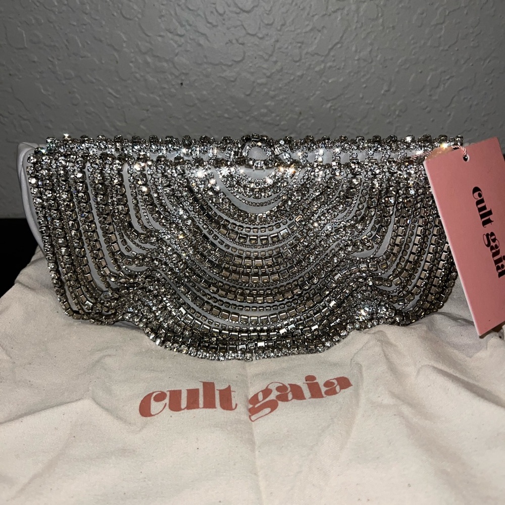 Cult Gaia Lael Clutch NWT